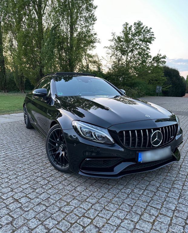 Mercedes-Benz C 63 AMG
