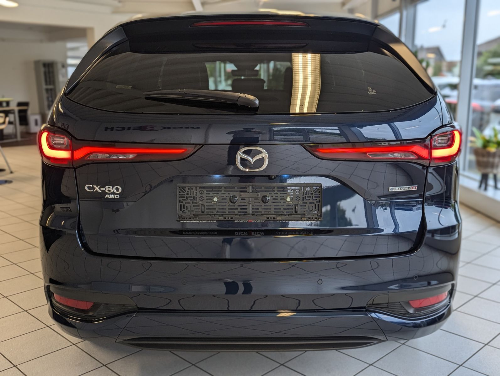 MAZDA CX-80 3.3L E-SKYACTIV D 254 HOMURA+ 7-Sitze Pano - Image 6