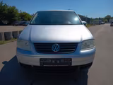Volkswagen Touran 1.9 TDI 74kW Basis - Volkswagen Touran: Basis