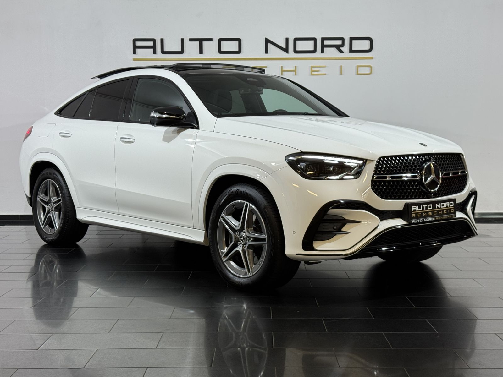 Mercedes-Benz GLE 300 d Coupe 4M AMG Line Pano 360°Cam Night foto 4