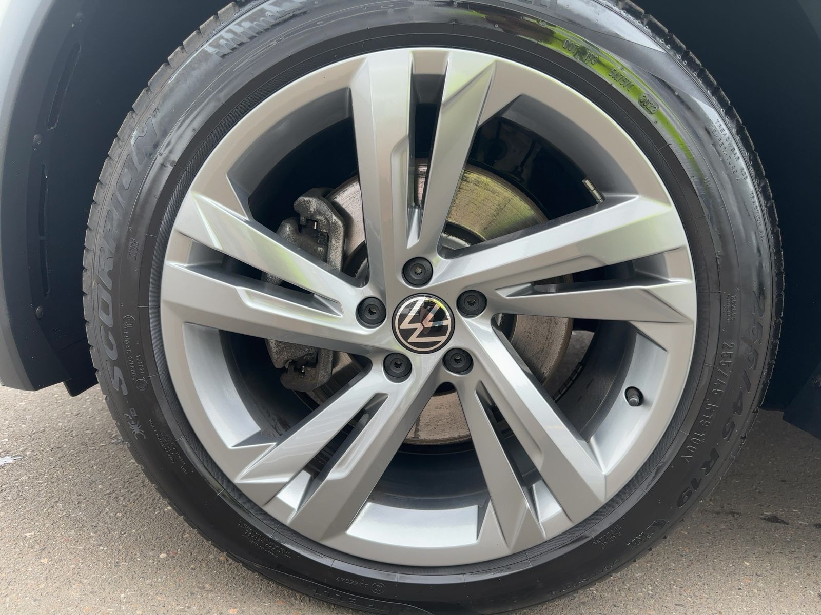 Volkswagen Tiguan Allspace - Bild 12