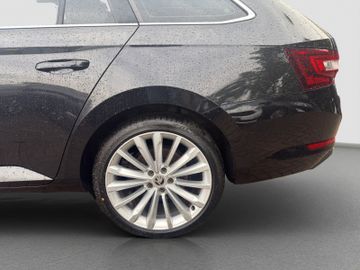 Skoda Superb - 11