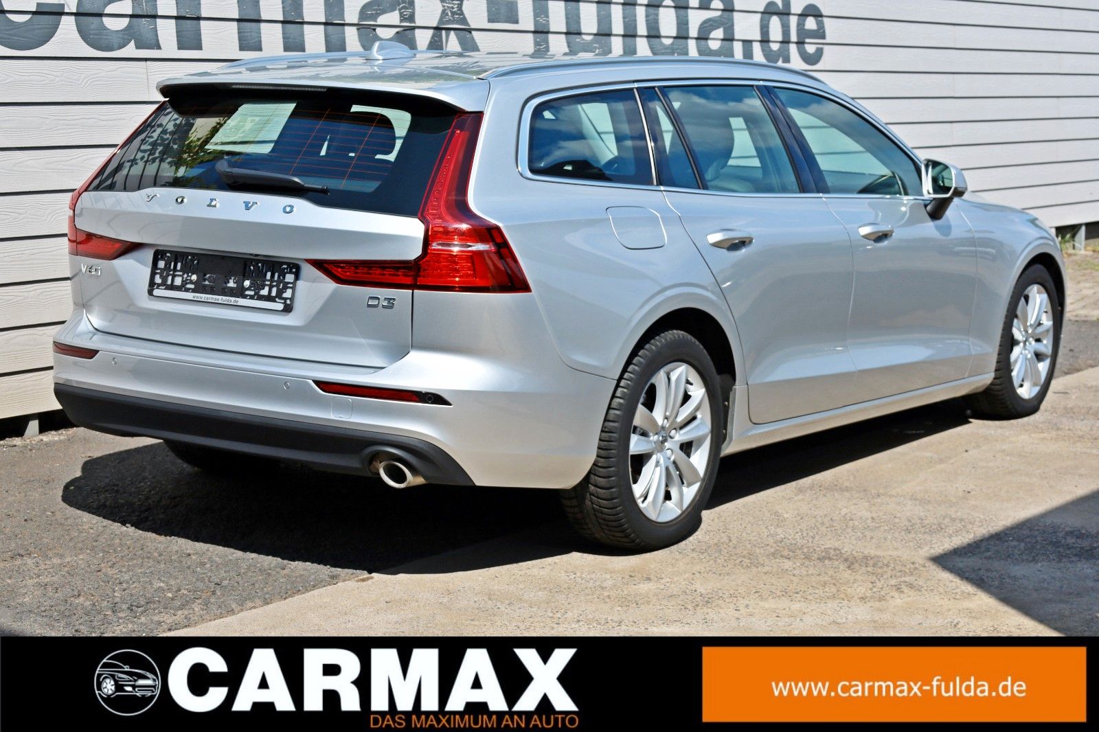 Fahrzeugabbildung Volvo V60 Kombi Momentum Pro Leder,Navi,LED,Kamera,App