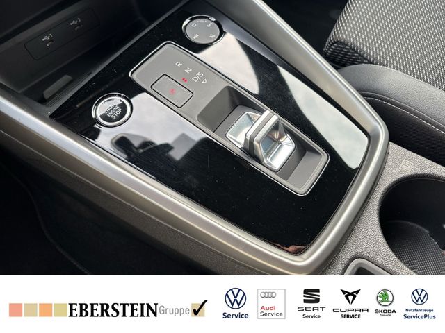 Audi A3 Sportback 40 TFSI e S line AHK