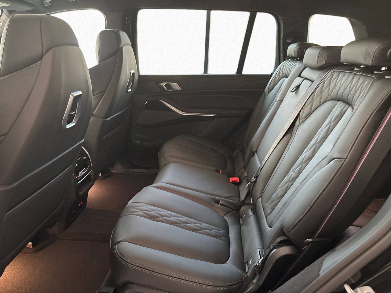 BMW X7 M60 - Bild 13