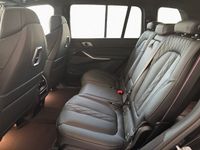 BMW X7 M60 - Vorschau Bild 13