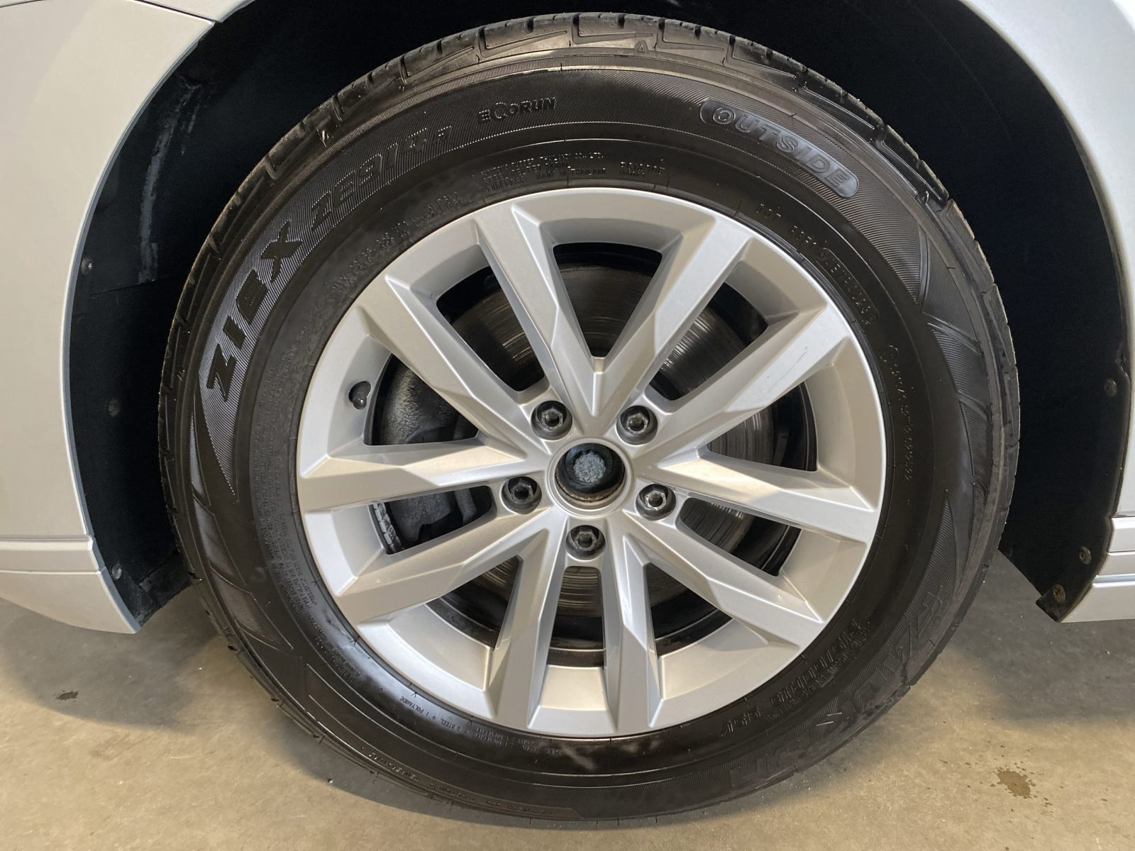 Volkswagen Passat - Bild 4