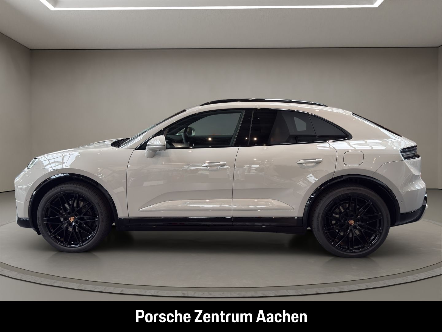 Porsche Macan - Bild 2