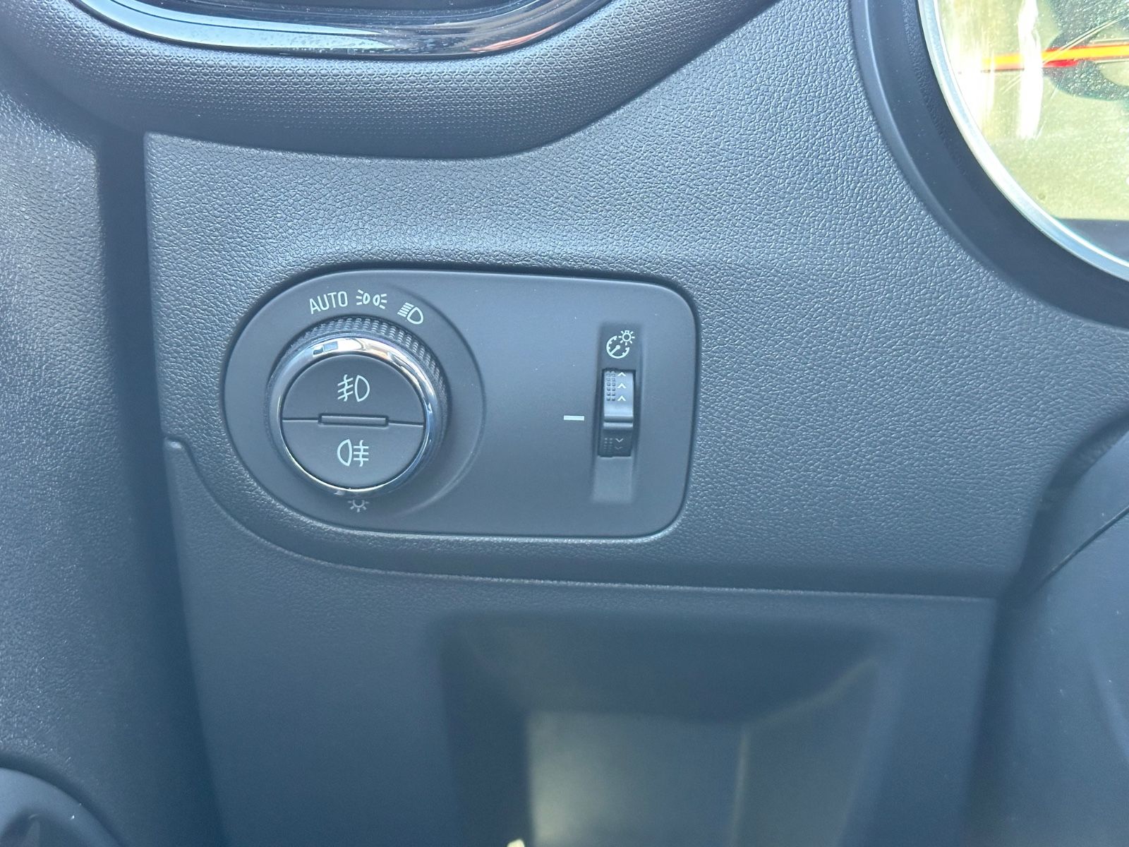 Fahrzeugabbildung Opel Crossland Elegance Kamera*Sitzh.*Frontsch.beheiz