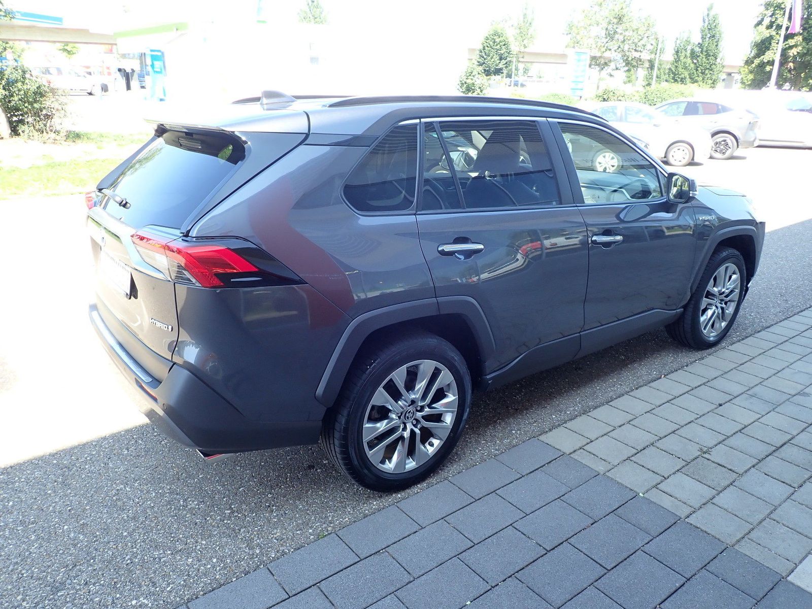 Fahrzeugabbildung Toyota RAV 4 Hybrid 4x2 Lounge LEDER BEIGE