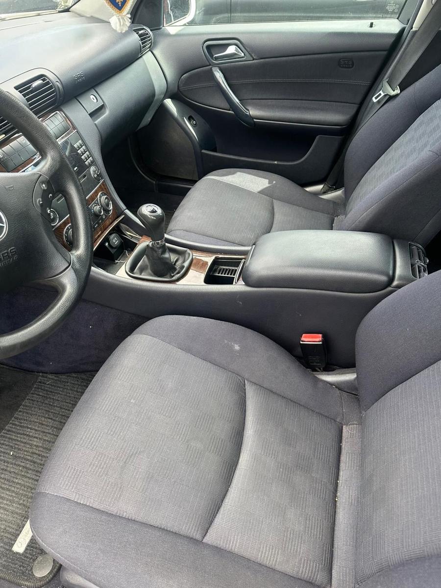 Mercedes-Benz  2007 — photo 7