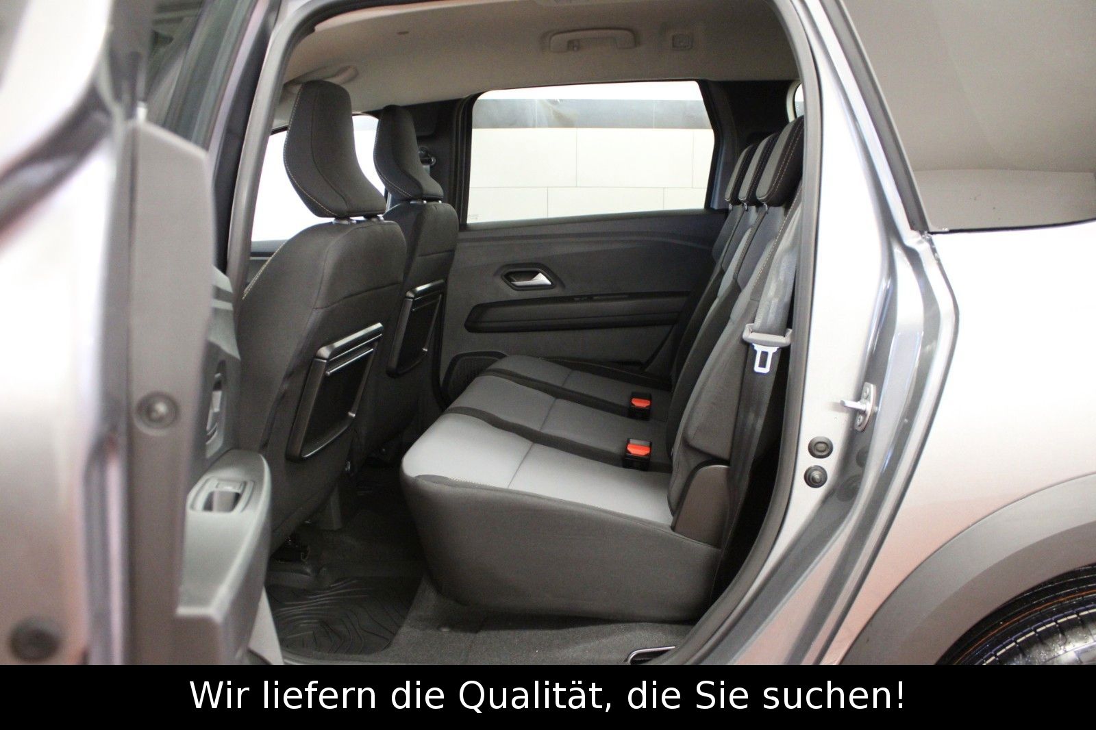 Fahrzeugabbildung Dacia Jogger TCe 110 Extreme+*7-Sitzer*