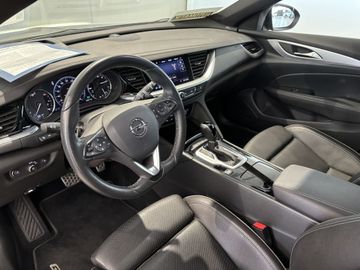 Fotografie 14 des Opel Insignia Grand Sport GSI 2.0 DI Turbo AT