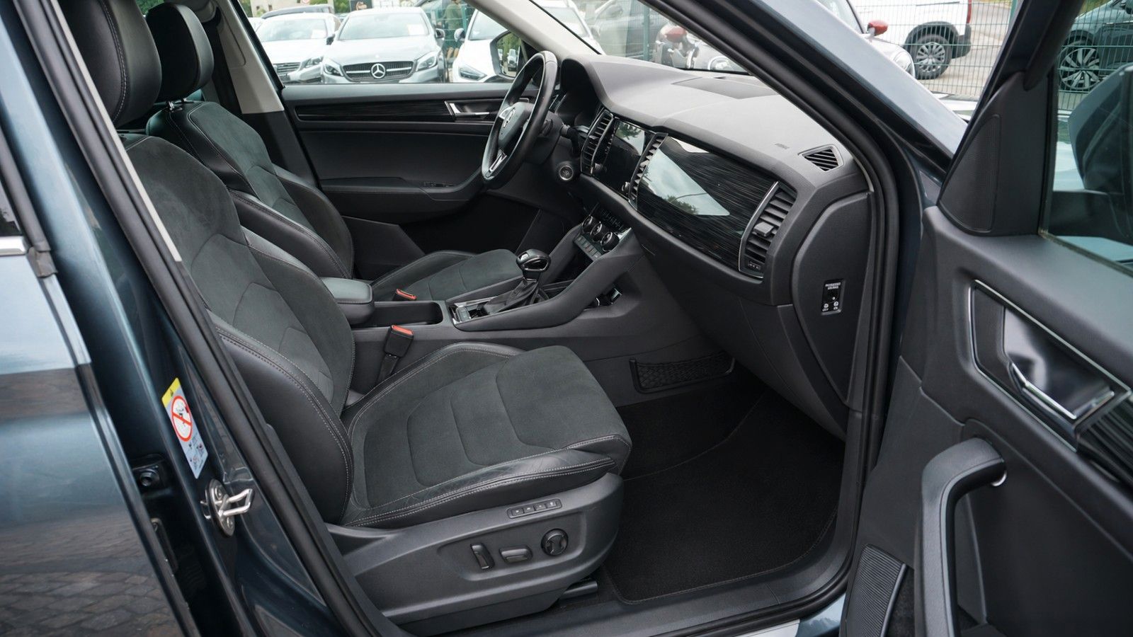 Skoda Kodiaq 2.0 TDI DSG Style*LED*CarPlay*Navi*1.Hand foto 10