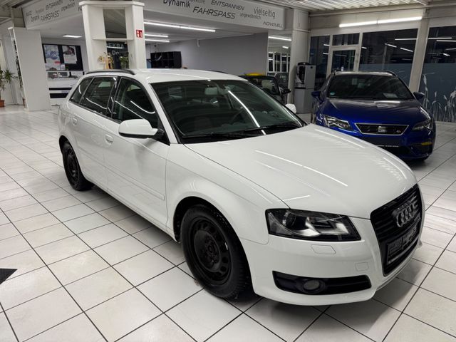 Audi A3 Sportback 2.0 TDI Ambition *6 Gang*8x bereift