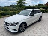 Mercedes-Benz C 180 d T  AHK  17 Zoll Allwetter - Mercedes-Benz C 180 mit Diesel-Antrieb: Kombi