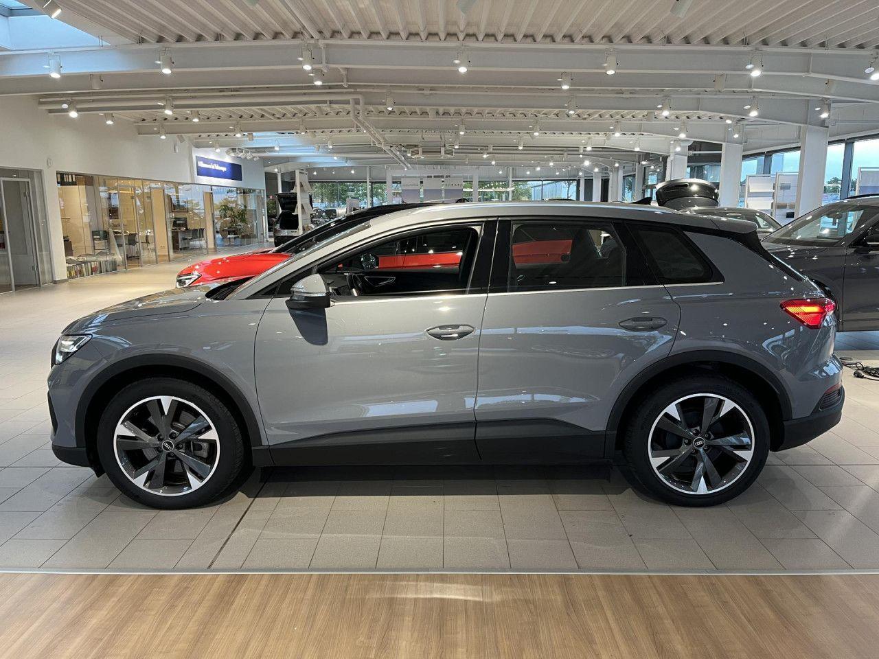 Audi Q4 45 e-tron 77kWh Matrix ACC MMI APP AHK KAM