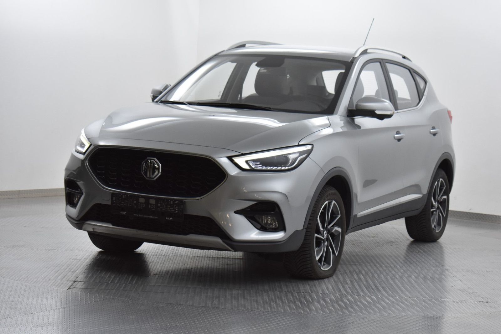 MG ZS 1.0 Aut. Comf NAVI+LEDER+LED+SHZ+DAB+360° - Image 4