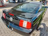 Ford Mustang 4,0 V6 AUT*LEDER*KLIMA * Toller Sound!! - Ford Mustang Gebrauchtwagen in Frankfurt