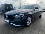Mercedes-Benz T-Modell E 220 d|AHK|NAVI/R-KAM - gebrauchte Mercedes-Benz E 220 aus dem Jahr 2023