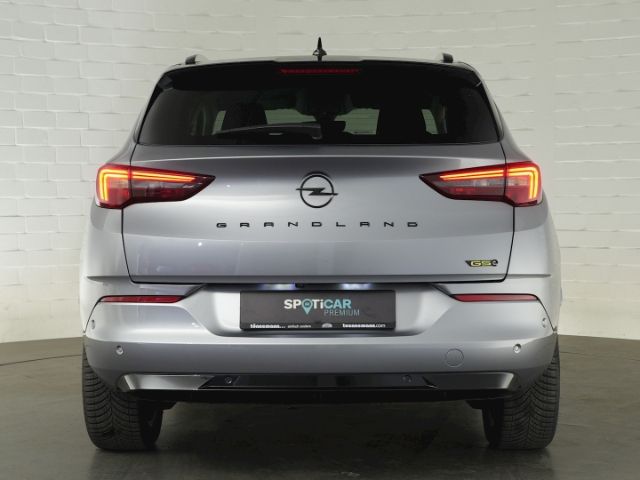 Grandland GSe PHEV 4X4 AT+NAVI+RÜCKFAHRKAMERA+SI