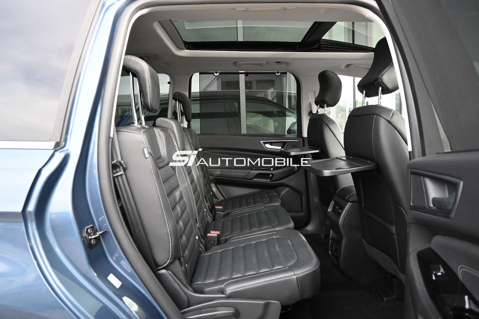 Fahrzeugabbildung Ford Galaxy 2.0 D AWD VIGNALE °ACC°AHK°PANO°STANDHEIZ