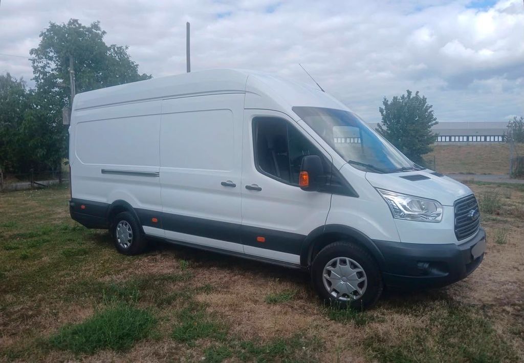 Image of Ford Transit