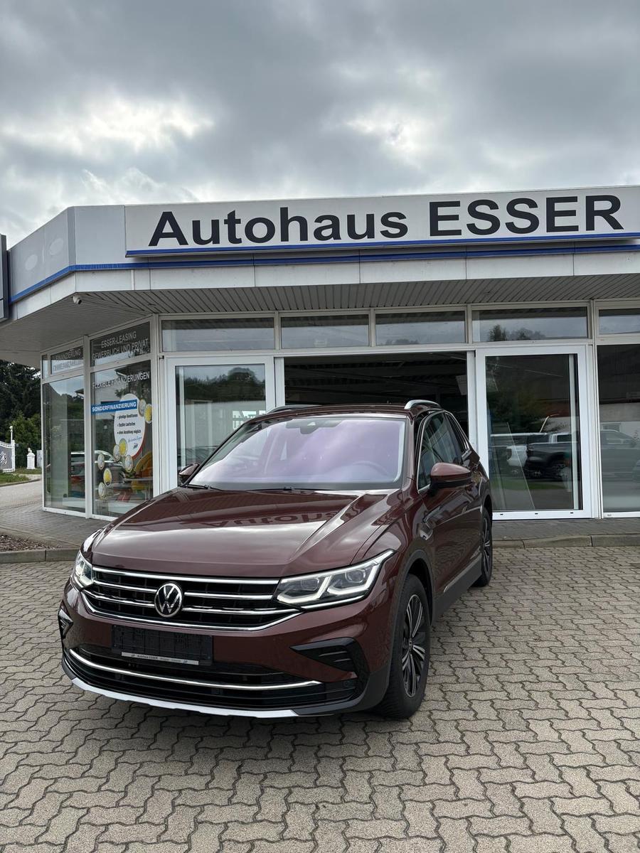 Volkswagen Tiguan Elegance 4Motion Matrix LED ACC AHK schwe