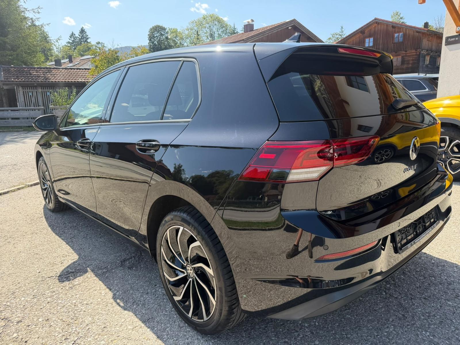 Volkswagen Golf VIII Limousine 2.0Ltr-85kW (116PS) TDI Life, миниатюра 17