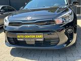 Kia Rio Platinum Edition - Kia Rio: Platinum