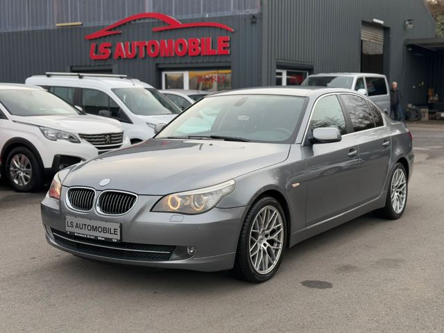 BMW 523i Aut. Lim./Bi-Xenon/Navi/PDC/SHZ/Tempo.