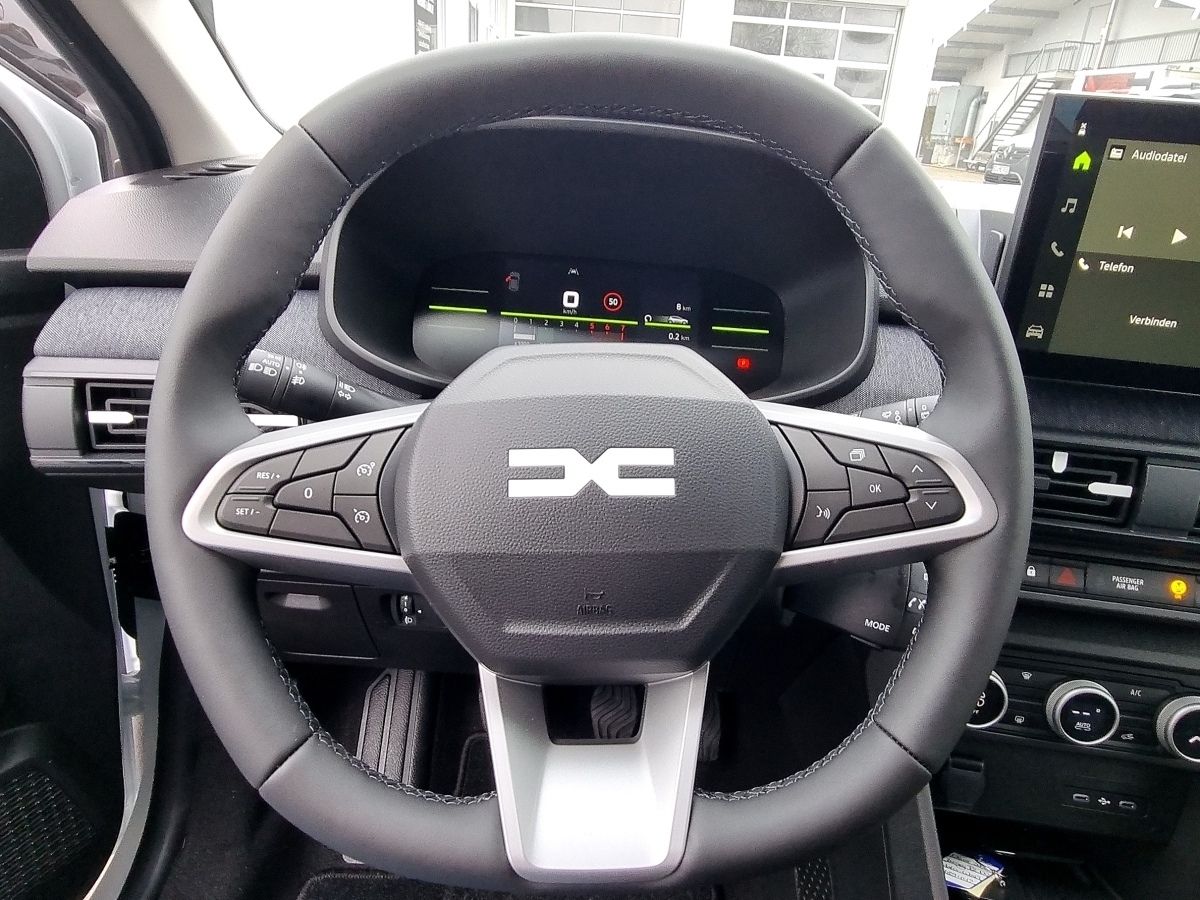 Fahrzeugabbildung Dacia Sandero Journey TCe 100