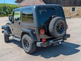 Jeep Wrangler Sahara 4.0 Automatik Sahara - Jeep Wrangler mit Benzin-Antrieb: Geländewagen, Automatik, 4.0