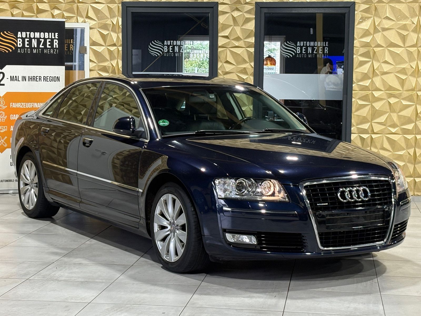 Fahrzeugabbildung Audi A8 3.2 FSI quattro/XENON/NAVI/PDC/LEDER/AUTOMATI