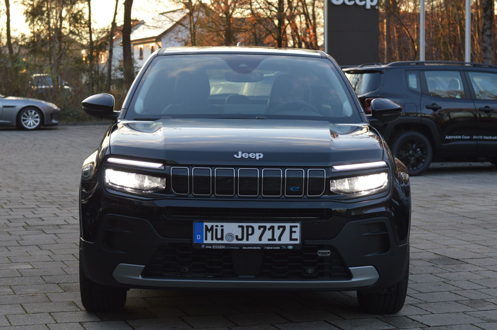 Jeep Avenger Altitude Electric 156PS/LED/NAVI/8-FACH imagem 2
