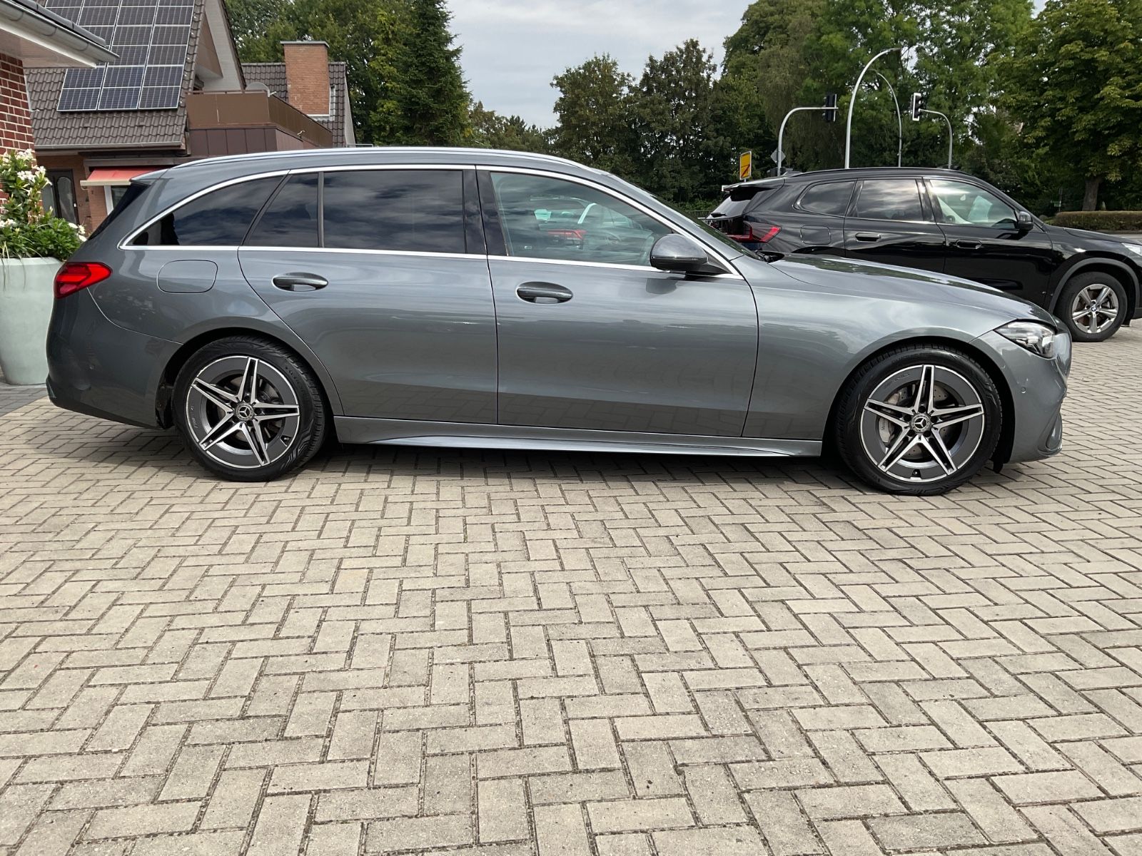 Fahrzeugabbildung Mercedes-Benz C 220 d T Autom. AMG Line,Kamera,ACC,