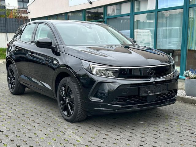 Opel Grandland 1.2 GS Line VIRTUAL+LED+KAM+TEMPO+SHZ+