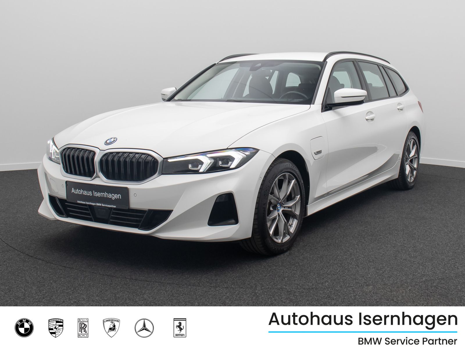 Fahrzeugabbildung BMW 320e Stop&Go AHK Kamera DAB Sportsitz DrivAssist