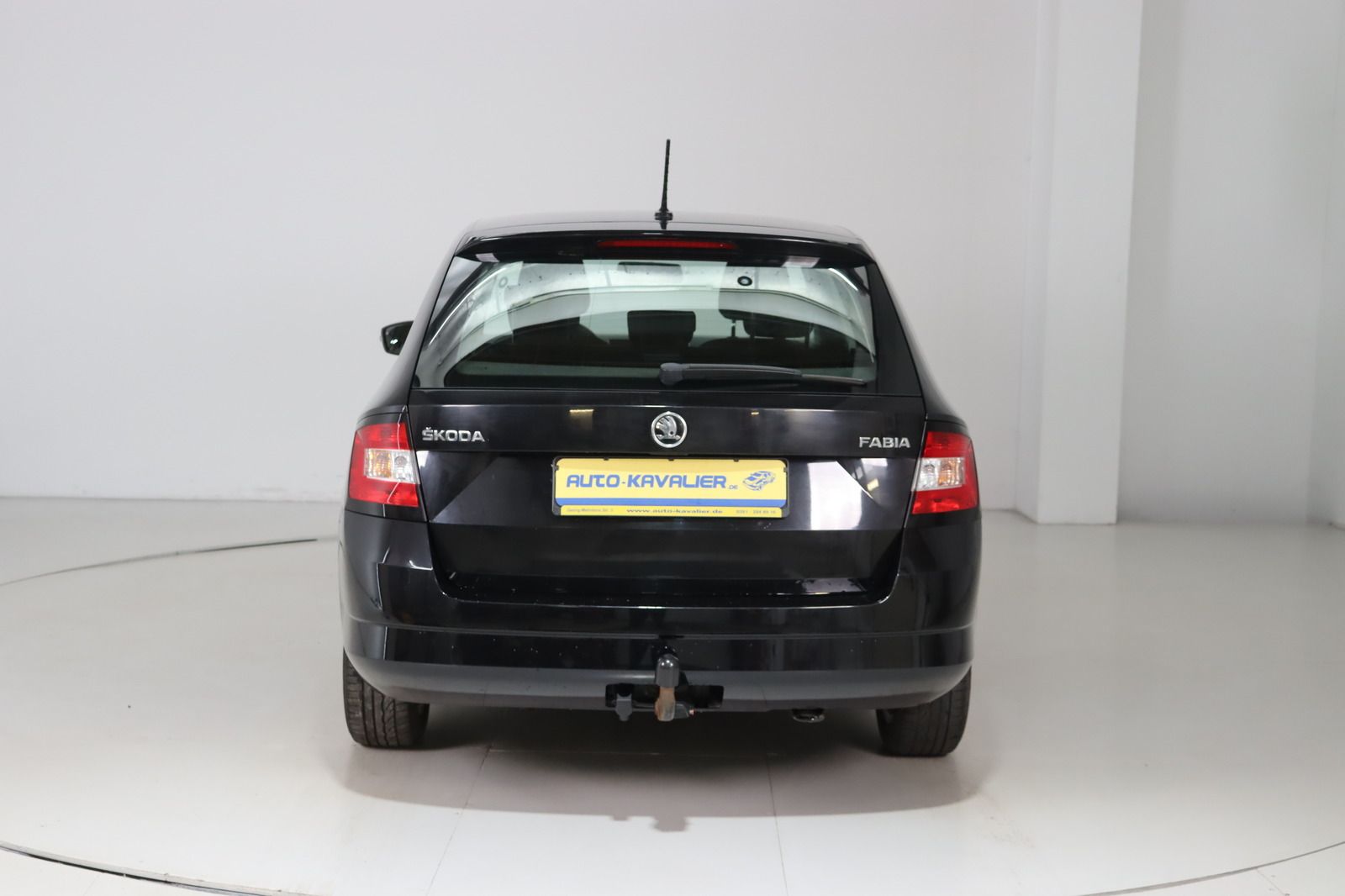 Fahrzeugabbildung SKODA Fabia 1.2 TSI Active Combi 1.Hand