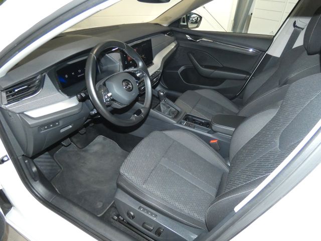 Octavia Combi 2.0 TDI Style AHK NAVI
