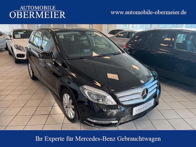 Mercedes-Benz B 180 Style 7G-DCT TWA SHZ PTS Bi-Xenon Klima