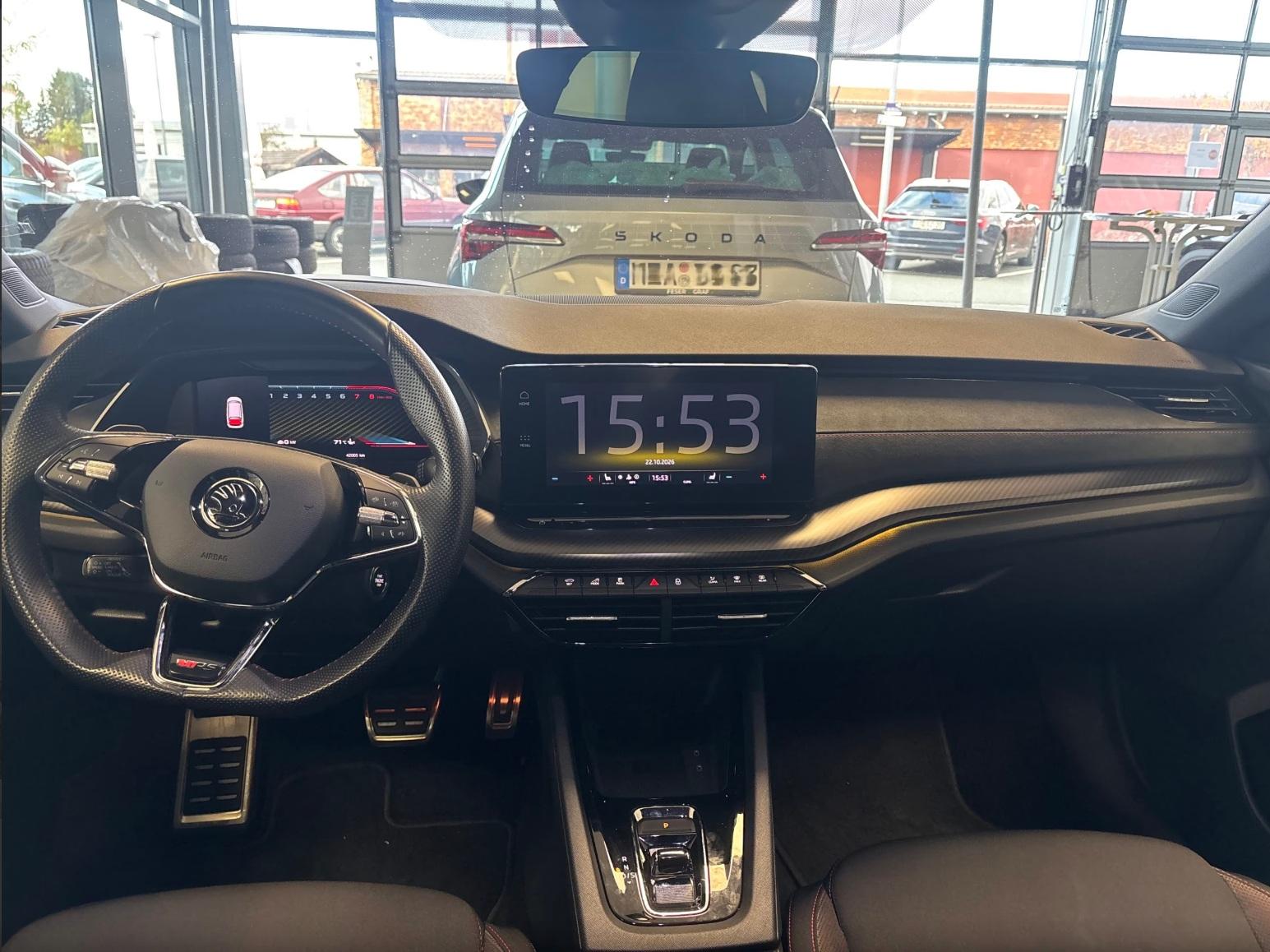 Skoda Octavia RS 2,0 TSI DSG * NAVI HuD MATRIX ACC*