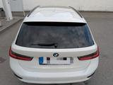BMW 330d xDrive, Pano, HK, Service Paket inkl. - BMW 330: 330i Se