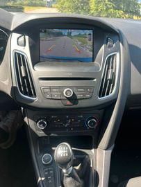 Ford Focus - 8