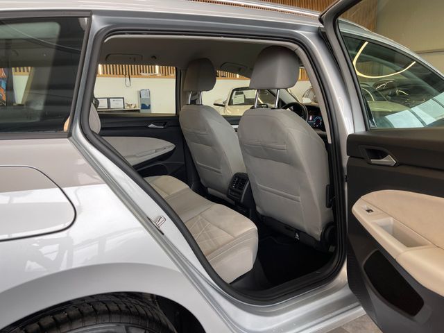 MYAUTOCENTER – Gebraucht- und Jahreswagen mit Werkstattservice in Pfaffenhofen Volkswagen Golf VIII Variant Life *1. Hand*Kamera*AHK*Klima