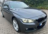 BMW 320d xDrive Touring M Paket Scheckheft gepflegt - BMW 320: Allradantrieb, Kombi, 320d