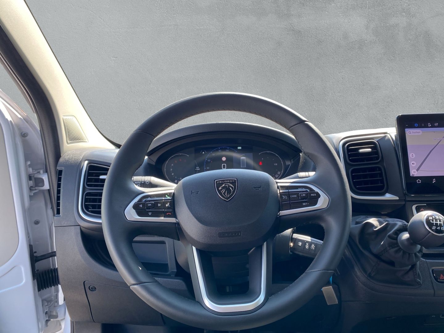 Fahrzeugabbildung Peugeot Boxer Kasten Hochraum 335 L3H2 BlueHDi 140 2.2 B