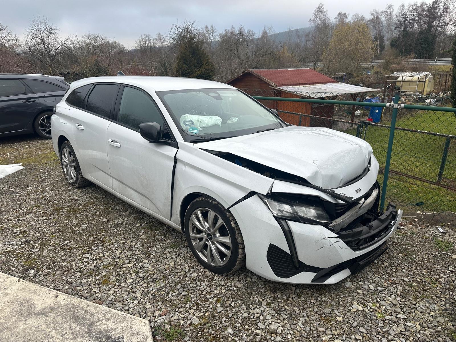 Peugeot 308 SW Allure,Navi+LED+Automatik+AHK