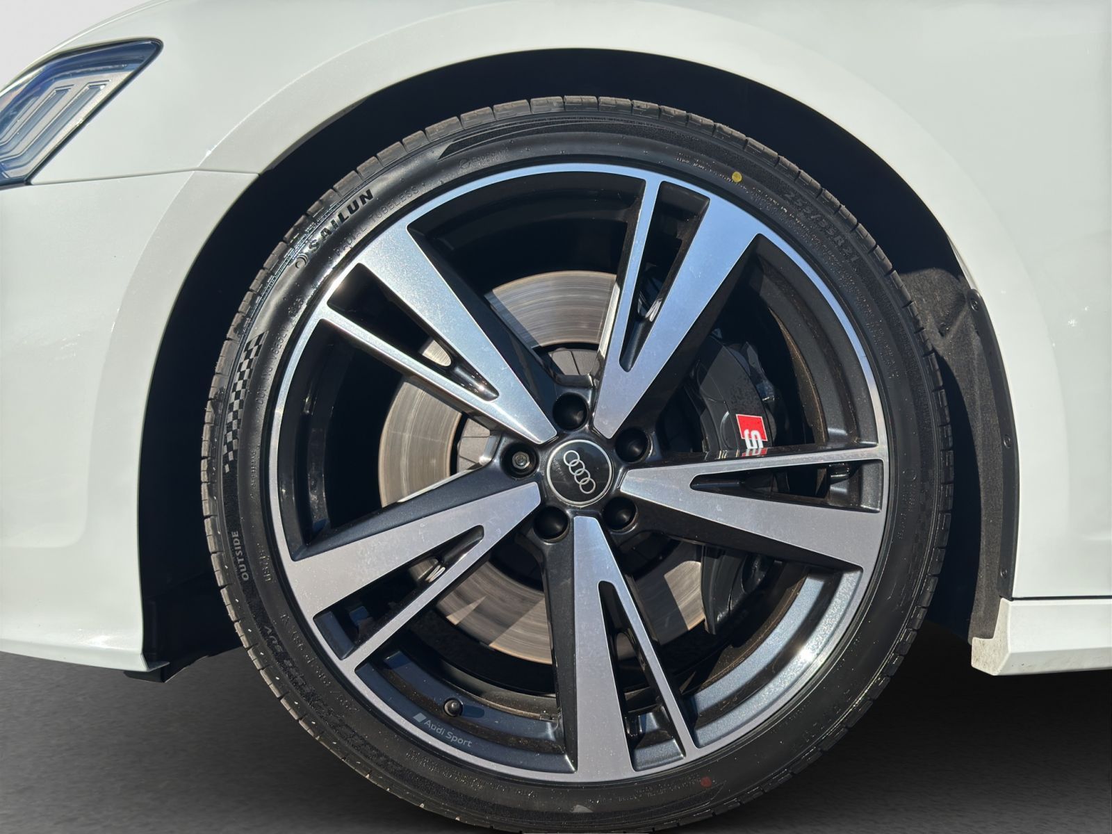 Audi S6 - Bild 2