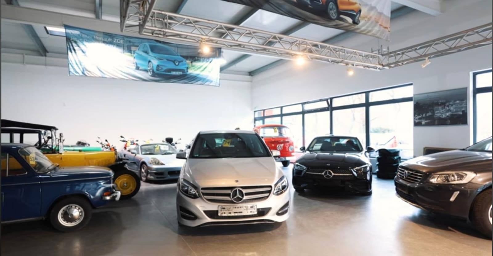 showroom-image-main